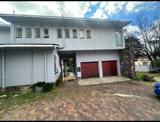 4 BEDROOM HOUSE FOR SALE IN ATHOLL